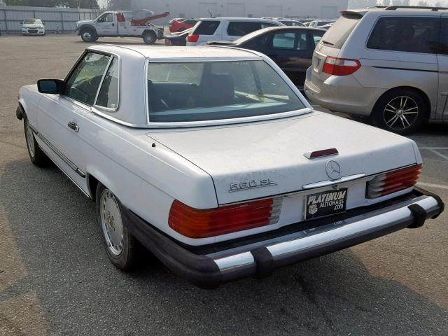 WDBBA48D6JA085652 - 1988 MERCEDES-BENZ 560 SL WHITE photo 3