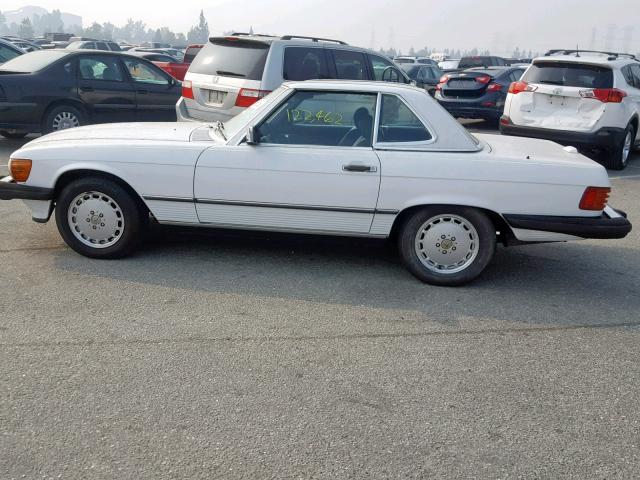 WDBBA48D6JA085652 - 1988 MERCEDES-BENZ 560 SL WHITE photo 9