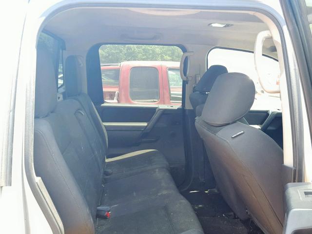 1N6AA0EK7CN320531 - 2012 NISSAN TITAN S SILVER photo 6