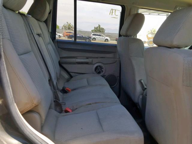 1J8HG48N46C221140 - 2006 JEEP COMMANDER GRAY photo 6