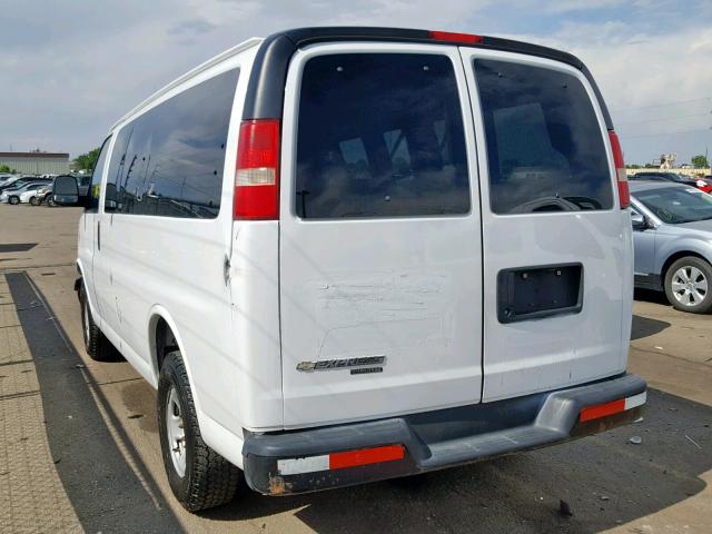1GNZGXFA4D1183342 - 2013 CHEVROLET EXPRESS G3 WHITE photo 3