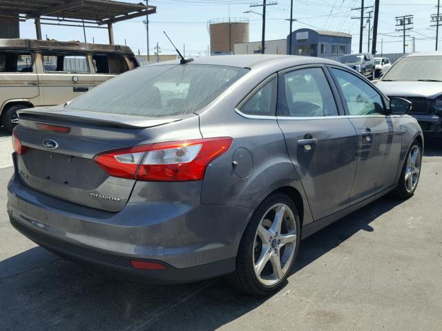 1FADP3J22EL342401 - 2014 FORD FOCUS TITA GRAY photo 4