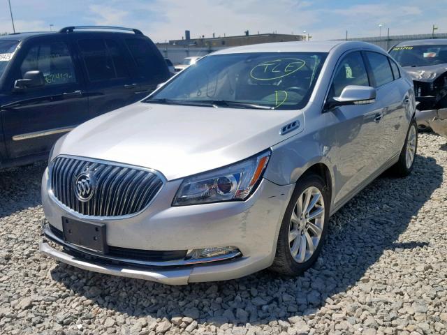 1G4GB5G37GF142502 - 2016 BUICK LACROSSE SILVER photo 2