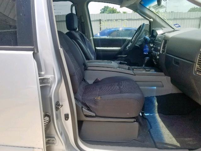 5N1AA08B14N743083 - 2004 NISSAN ARMADA SE SILVER photo 5