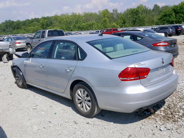 1VWAS7A30FC030247 - 2015 VOLKSWAGEN PASSAT S SILVER photo 3