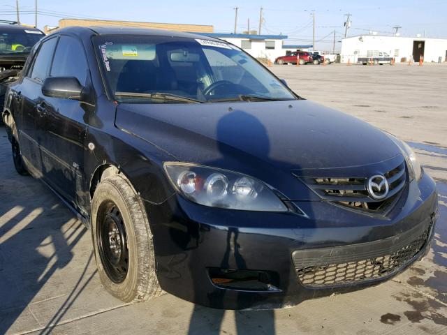 JM1BK343661404612 - 2006 MAZDA 3 HATCHBAC BLACK photo 1