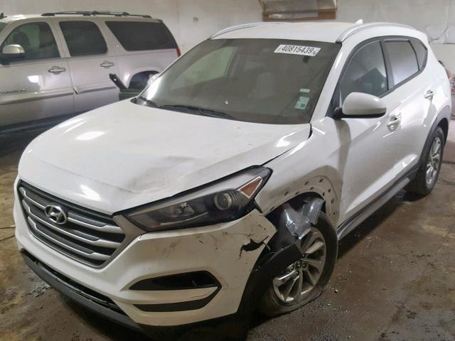 KM8J33A46JU656014 - 2018 HYUNDAI TUCSON SEL WHITE photo 2