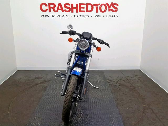 JH2SC6124GK101714 - 2016 HONDA VT1300 CX BLUE photo 2