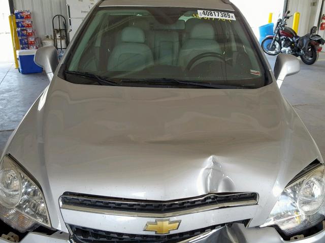 3GNFL4E50CS621661 - 2012 CHEVROLET CAPTIVA SP SILVER photo 7