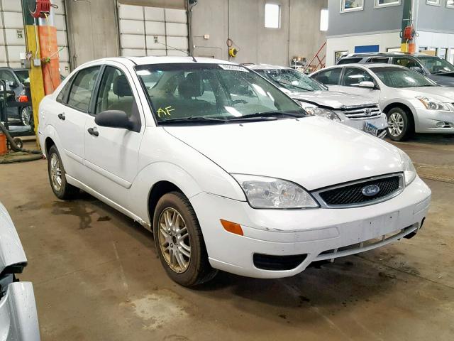 1FAFP34N27W301363 - 2007 FORD FOCUS ZX4 WHITE photo 1