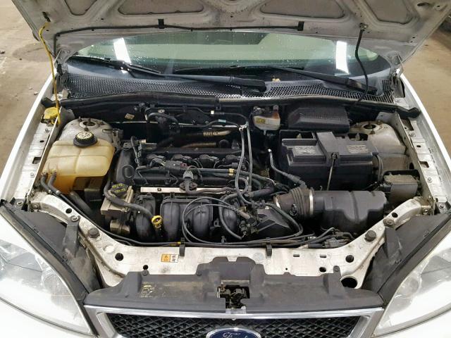 1FAFP34N27W301363 - 2007 FORD FOCUS ZX4 WHITE photo 7