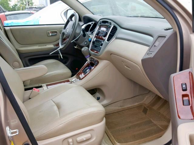 JTEEP21A940006238 - 2004 TOYOTA HIGHLANDER TAN photo 5