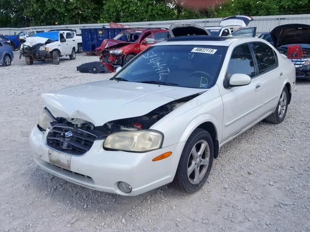 JN1CA31D51T833325 - 2001 NISSAN MAXIMA GXE WHITE photo 2