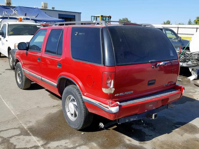 1GNDT13W1V2123579 - 1997 CHEVROLET BLAZER RED photo 3