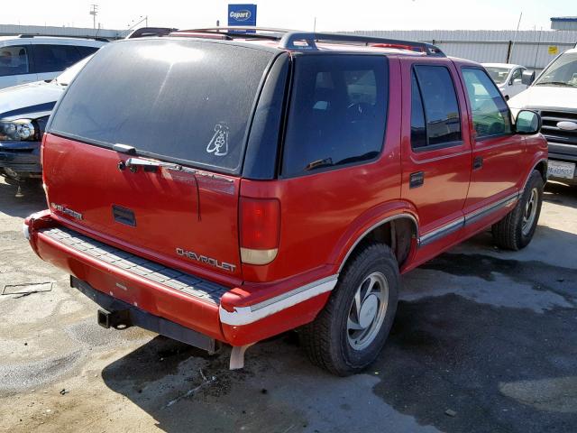 1GNDT13W1V2123579 - 1997 CHEVROLET BLAZER RED photo 4