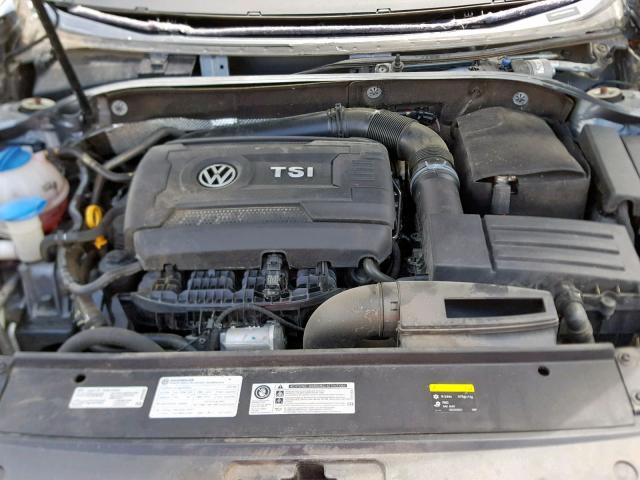 1VWDT7A39HC027098 - 2017 VOLKSWAGEN PASSAT R-L GRAY photo 7