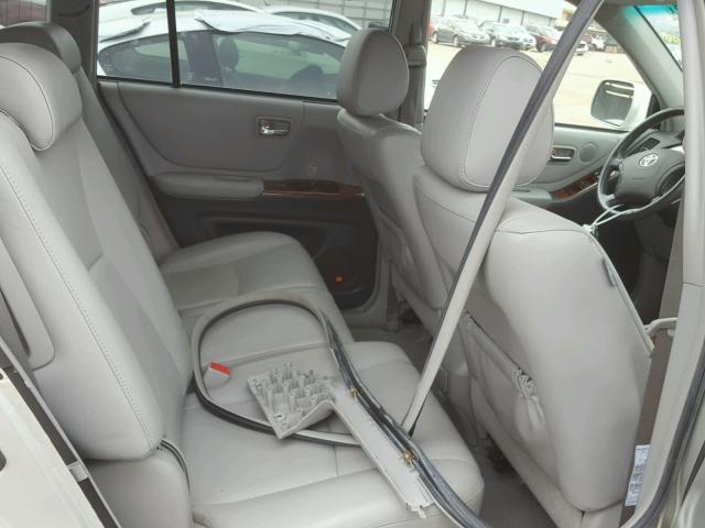 JTEEP21A650099446 - 2005 TOYOTA HIGHLANDER SILVER photo 6