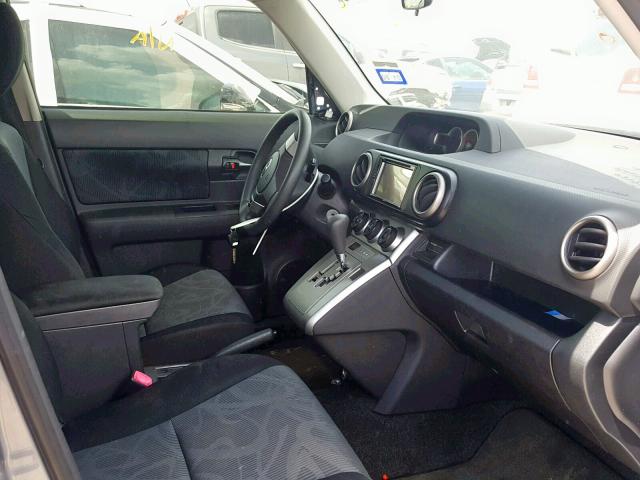 JTLZE4FE5CJ028009 - 2012 TOYOTA SCION XB 灰色 照片 5
