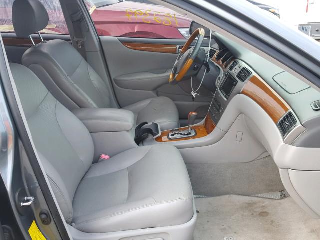 JTHBA30G365154166 - 2006 LEXUS ES 330 GRAY photo 5