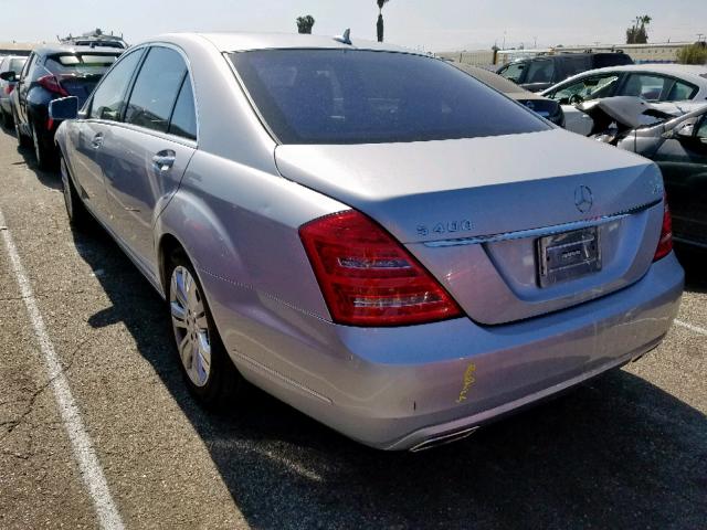 WDDNG9FB3AA310191 - 2010 MERCEDES-BENZ S 400 SILVER photo 3