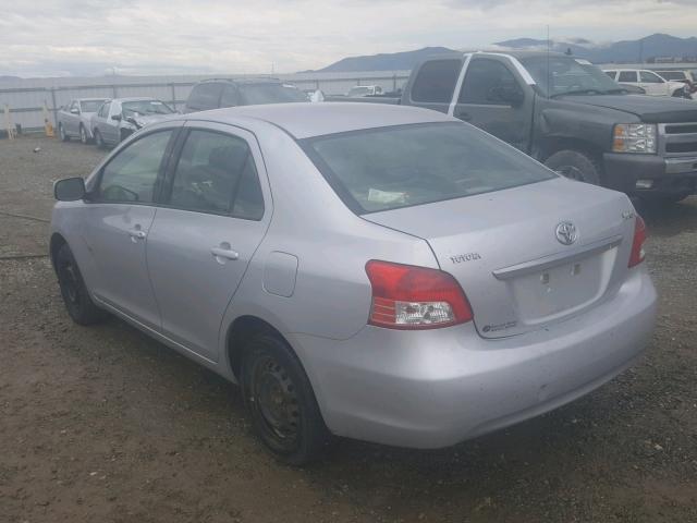 JTDBT923771064780 - 2007 TOYOTA YARIS SILVER photo 3