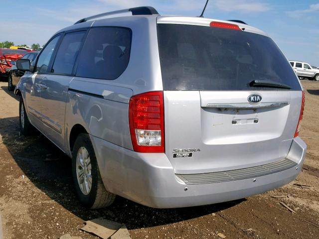 KNDMG4C73B6378794 - 2011 KIA SEDONA LX SILVER photo 3