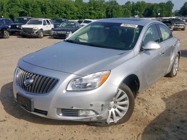 2G4GS5EK0C9127739 - 2012 BUICK REGAL PREM SILVER photo 2