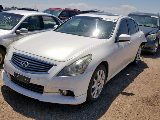 JN1CV6AR5BM403307 - 2011 INFINITI G37 WHITE photo 2