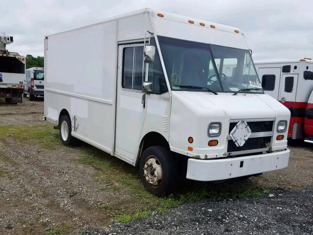 4UZA4FF48XCA60945 - 1999 FREIGHTLINER CHASSIS M WHITE photo 1