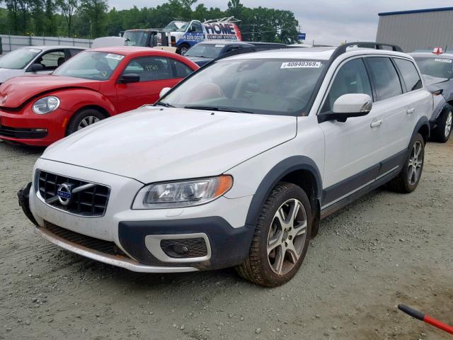 YV4902BZ2D1152194 - 2013 VOLVO XC70 T6 WHITE photo 2