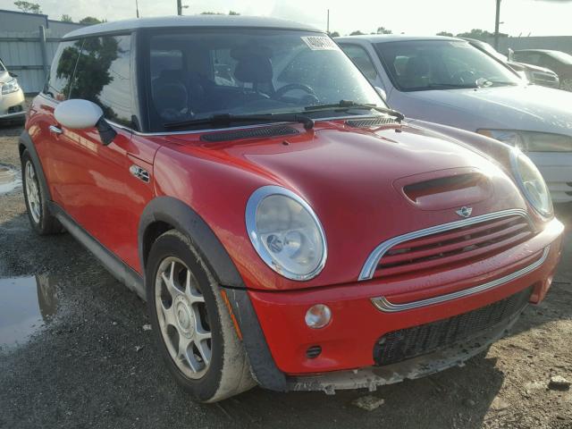 WMWRE33404TD82169 - 2004 MINI COOPER S RED photo 1