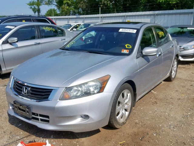 1HGCP36809A040773 - 2009 HONDA ACCORD EXL SILVER photo 2