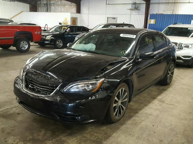 1C3CCBCG0DN585832 - 2013 CHRYSLER 200 LIMITE BLACK photo 2