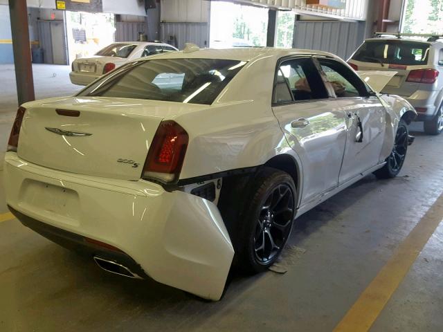 2C3CCABG8KH538078 - 2019 CHRYSLER 300 S WHITE photo 4