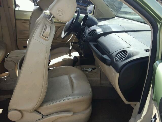 3VWRW31C46M404423 - 2006 VOLKSWAGEN NEW BEETLE Yaşıl foto 5