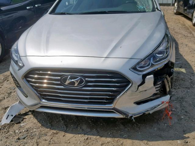 5NPE34AF0JH610010 - 2018 HYUNDAI SONATA SPO SILVER photo 7