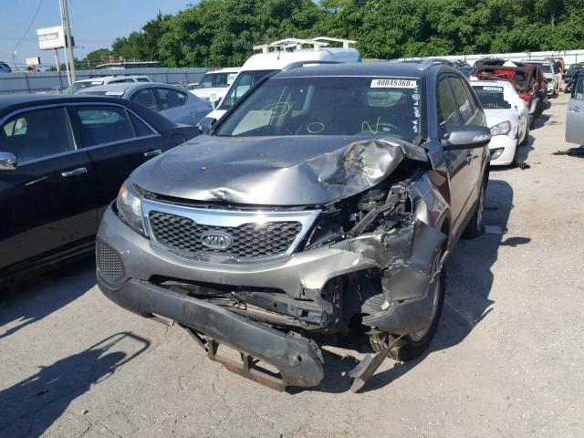 5XYKT4A2XBG047279 - 2011 KIA SORENTO BA GRAY photo 9