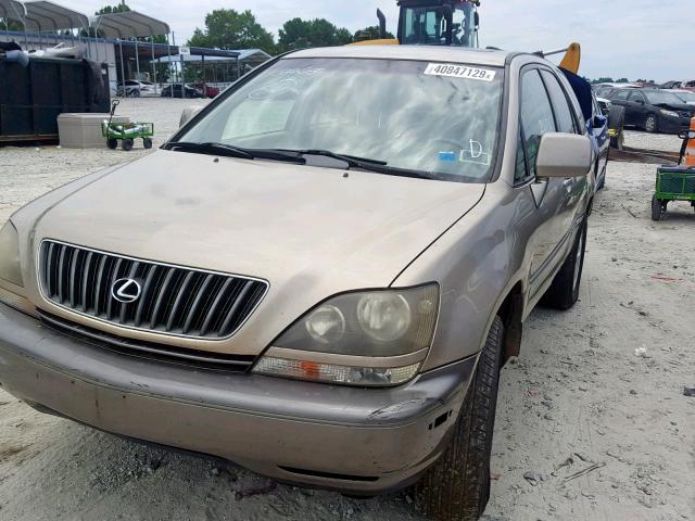 JT6HF10U3X0035191 - 1999 LEXUS RX 300 GOLD photo 2