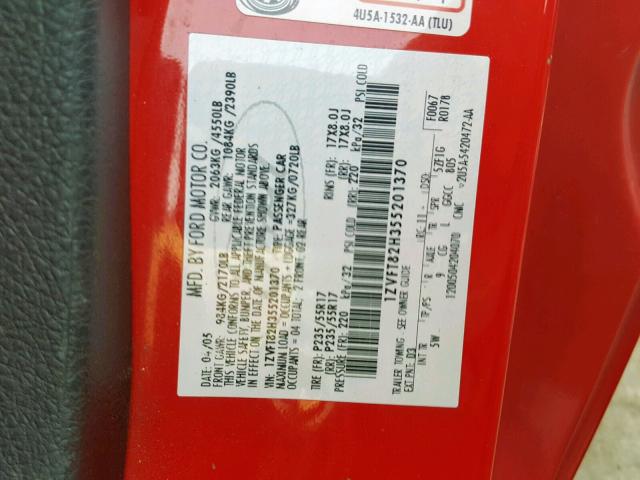 1ZVFT82H355201370 - 2005 FORD MUSTANG GT RED photo 10