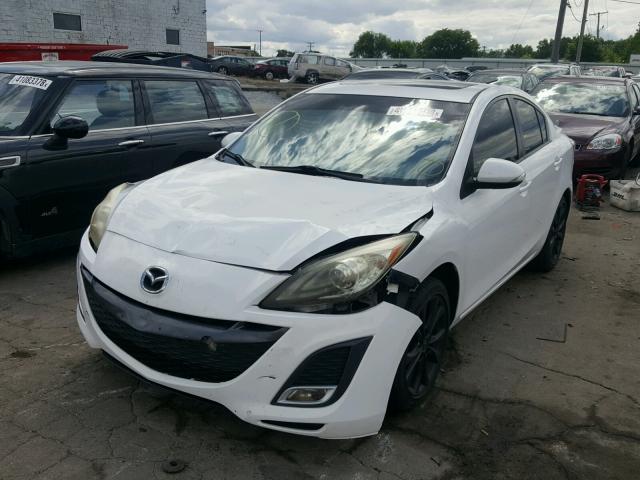 JM1BL1S64A1169957 - 2010 MAZDA 3 S WHITE photo 2