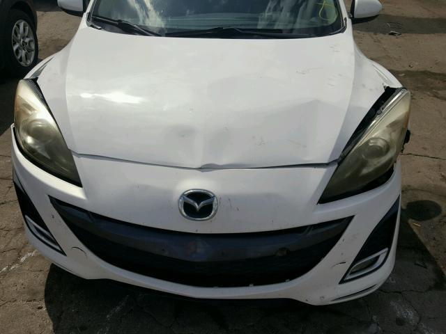 JM1BL1S64A1169957 - 2010 MAZDA 3 S WHITE photo 9