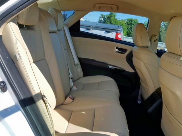 4T1BK1EBXJU281880 - 2018 TOYOTA AVALON XLE WHITE photo 6