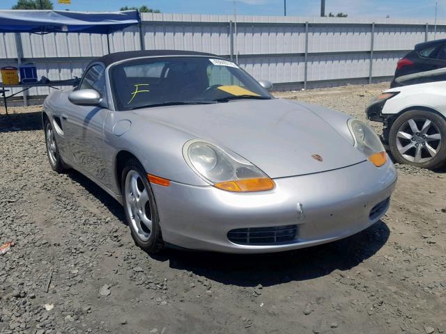 WP0CA2987YU628043 - 2000 PORSCHE BOXSTER SILVER photo 1