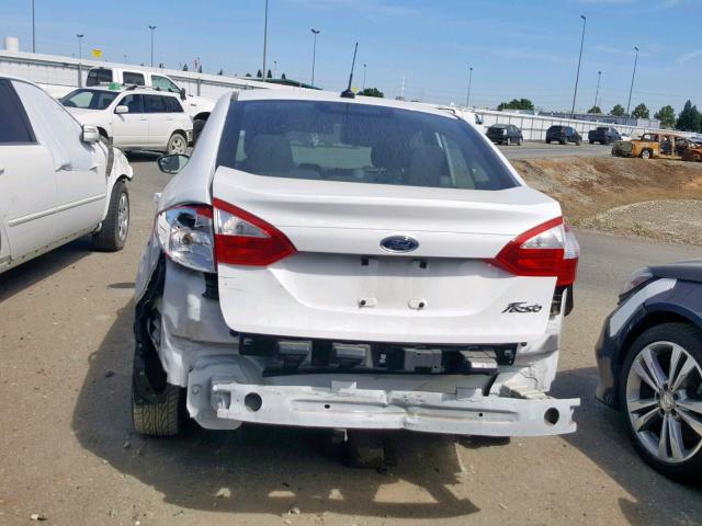 3FADP4AJXGM159746 - 2016 FORD FIESTA S WHITE photo 3