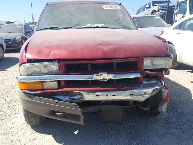 1GNDT13W7W2150514 - 1998 CHEVROLET BLAZER MAROON photo 9