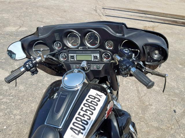 1HD1FCW176Y702667 - 2006 HARLEY-DAVIDSON FLHTCUI BLACK photo 5