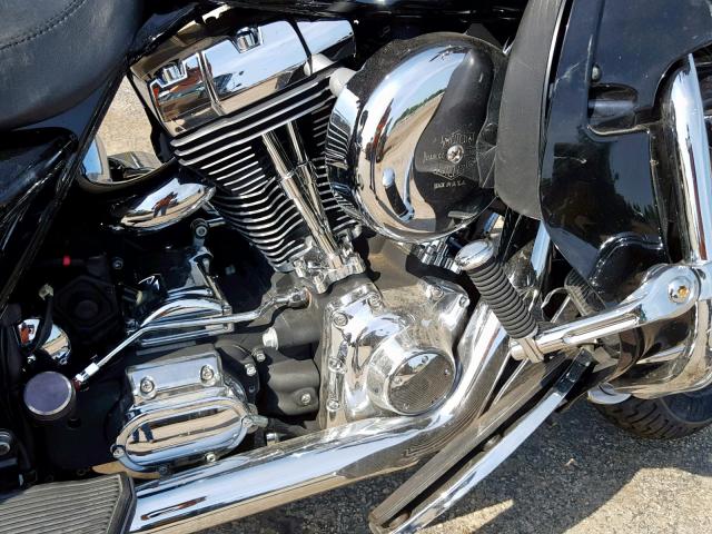 1HD1FCW176Y702667 - 2006 HARLEY-DAVIDSON FLHTCUI BLACK photo 9