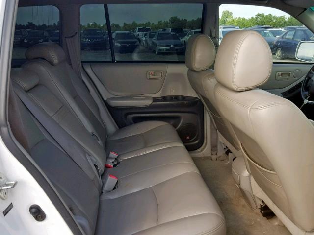 JTEGP21A540025300 - 2004 TOYOTA HIGHLANDER WHITE photo 6