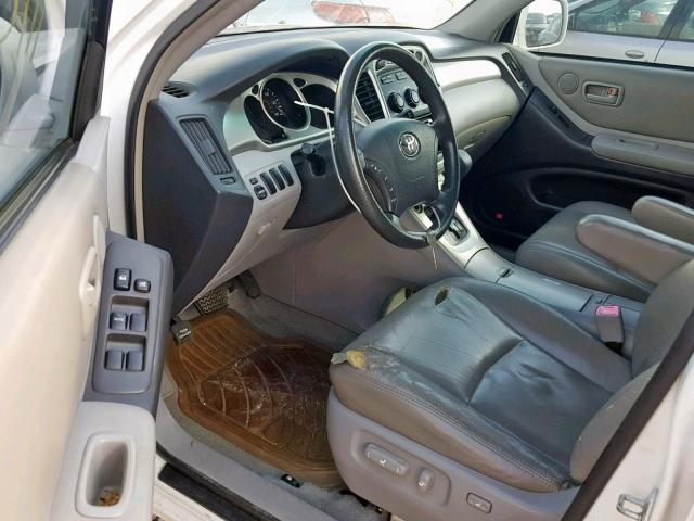 JTEGP21A540025300 - 2004 TOYOTA HIGHLANDER WHITE photo 9