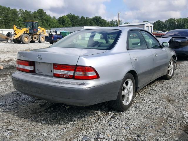 JT8BF28G210304743 - 2001 LEXUS ES 300 SILVER photo 4